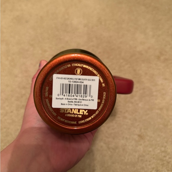 Stanley x Lainey Wilson Country Gold Quencher H2.0 - Picture 6 of 7